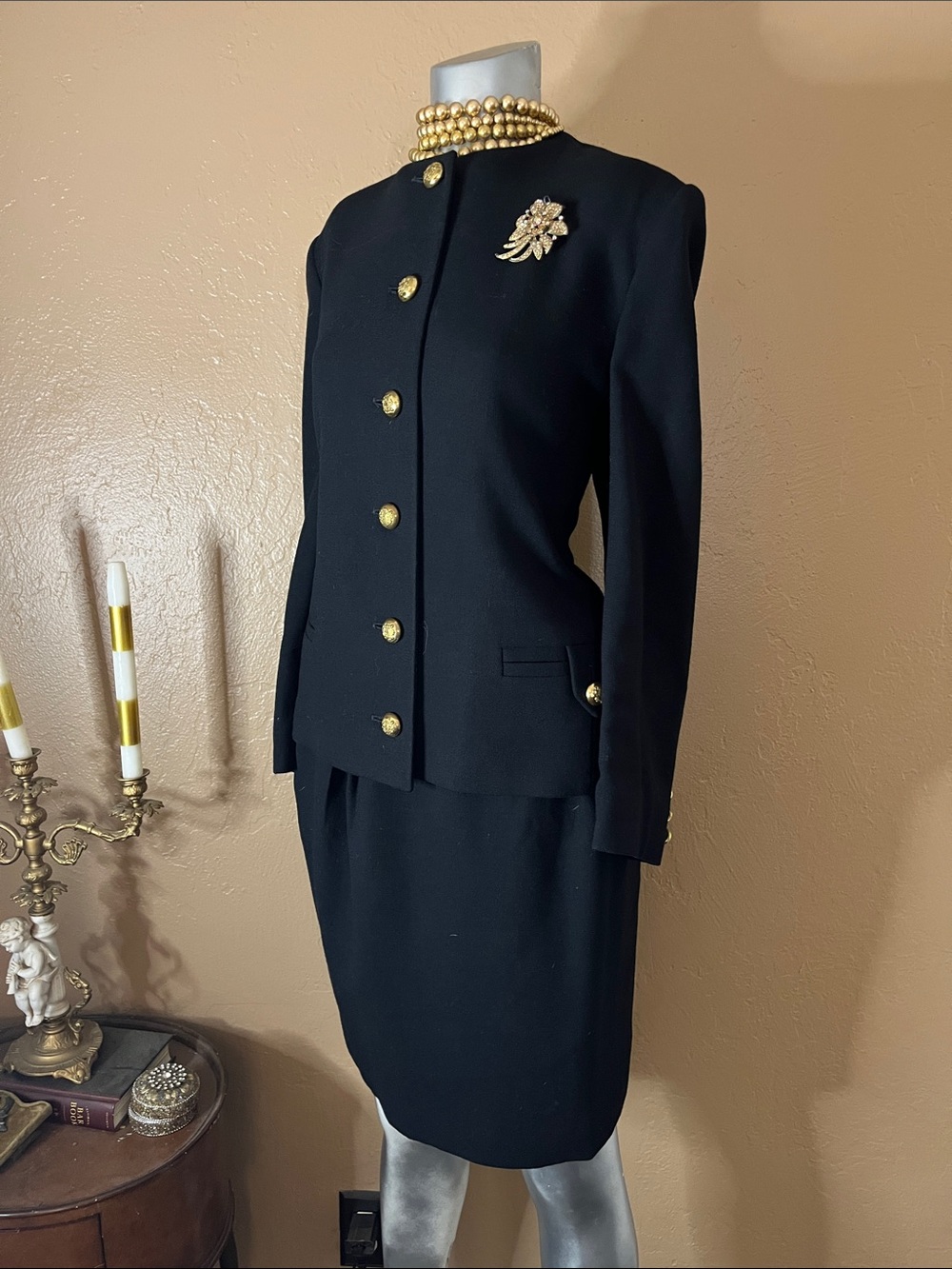 Vintage Herbert Grossman Black Wool Blazer & Skirt Suit w/ Gold Buttons.  Sz 16